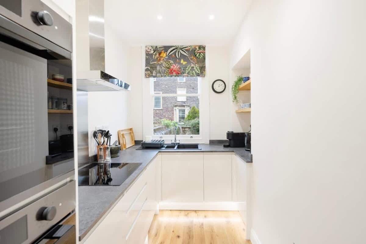 Spacious And Quiet Ground Floor Flat 布里斯托 外观 照片